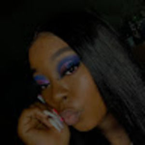 Meet your Posher, Naeemah